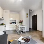 Apartament P&O Apartments Siedmiogrodzka - close to Rondo Daszynskiego metro station