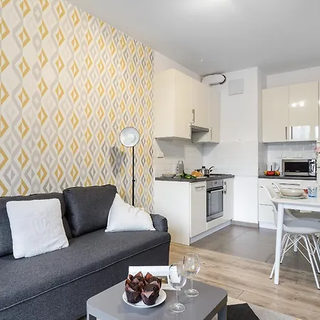 Apartment Siedmiogrodzka P&o Serviced Warsaw