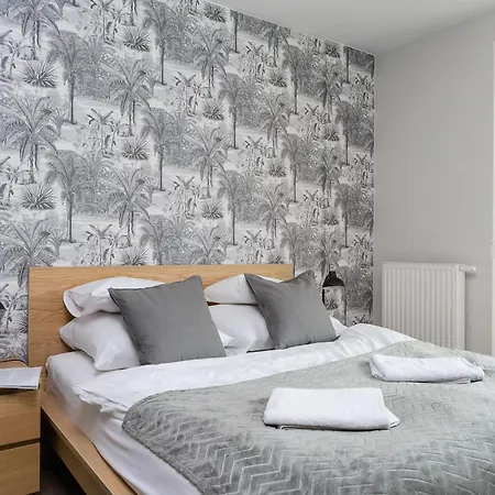 Siedmiogrodzka P&o Serviced Varşova