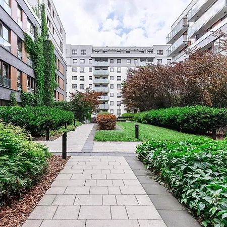 Lägenhet P&o Siedmiogrodzka - Close To Rondo Daszynskiego Metro Station *