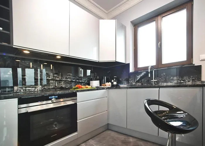 Siedmiogrodzka P&o Serviced شقة