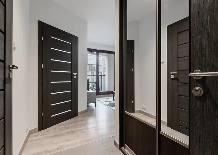 Siedmiogrodzka P&o Serviced شقة *