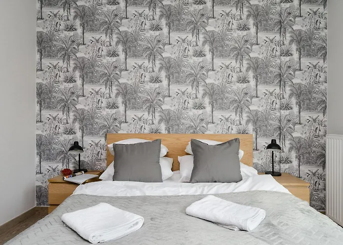 Siedmiogrodzka P&o Serviced *