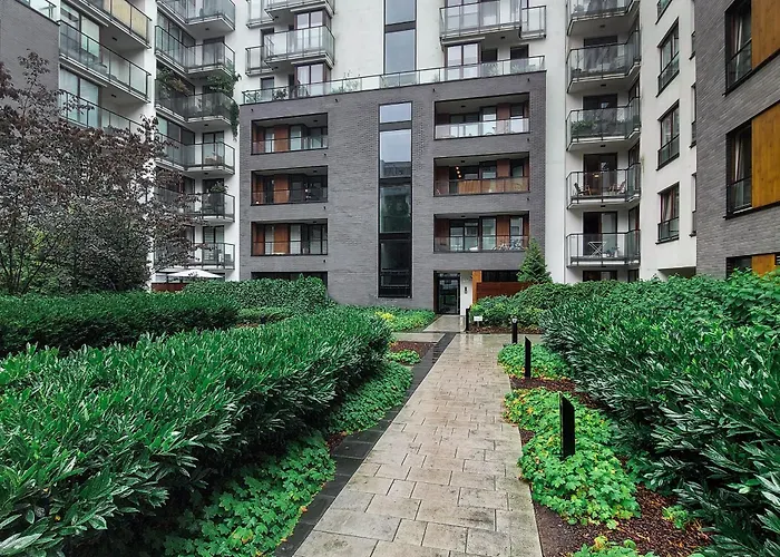 Siedmiogrodzka P&o Serviced شقة *